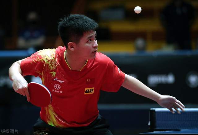 中披上红魔 中披上红魔