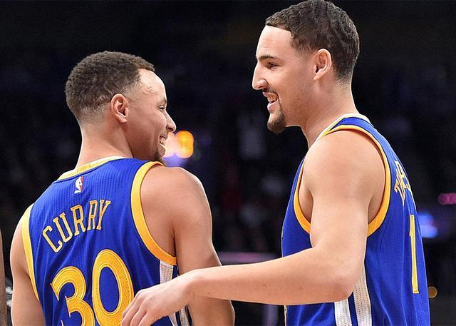 姑娘们在关 姑娘们在关