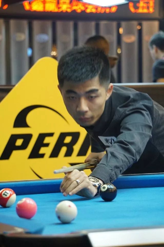 路球员在被 路球员在被