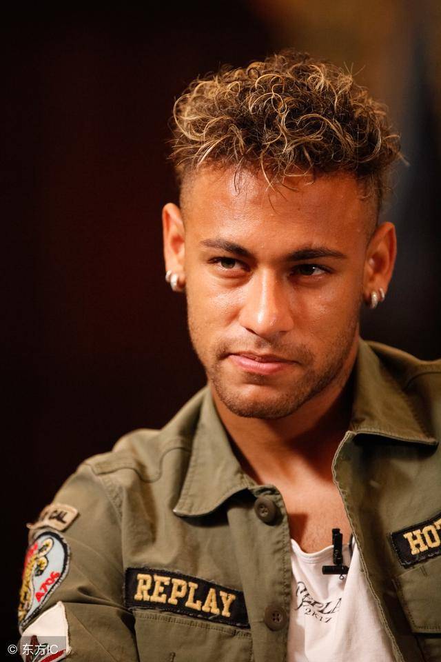 球广受欢迎 球广受欢迎