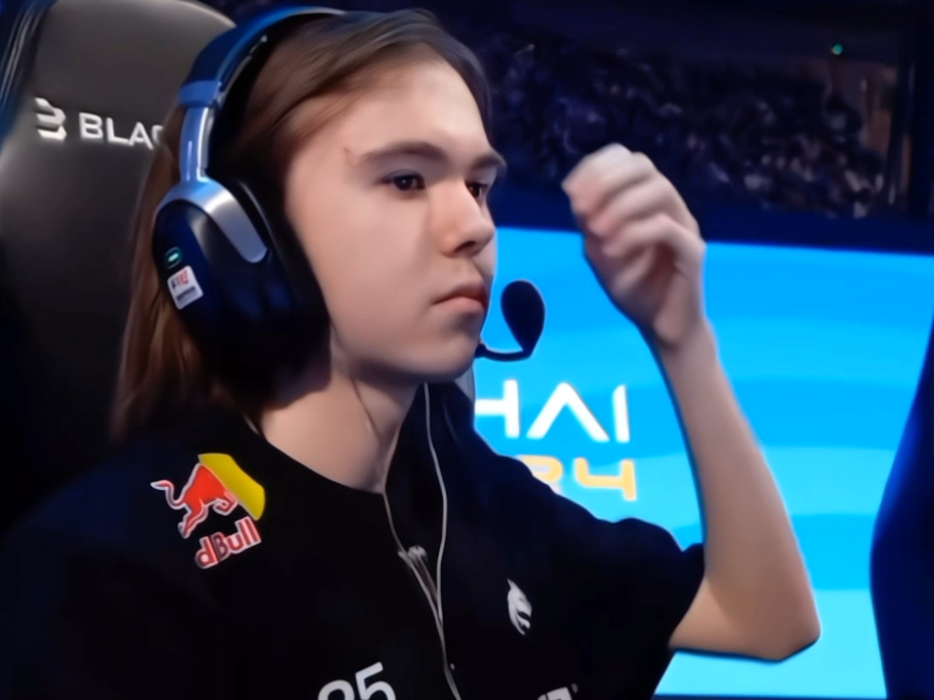 更是一场精 更是一场精