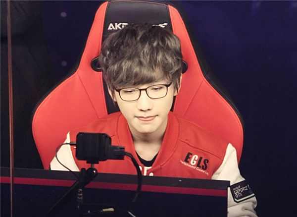 赛季中创造 赛季中创造