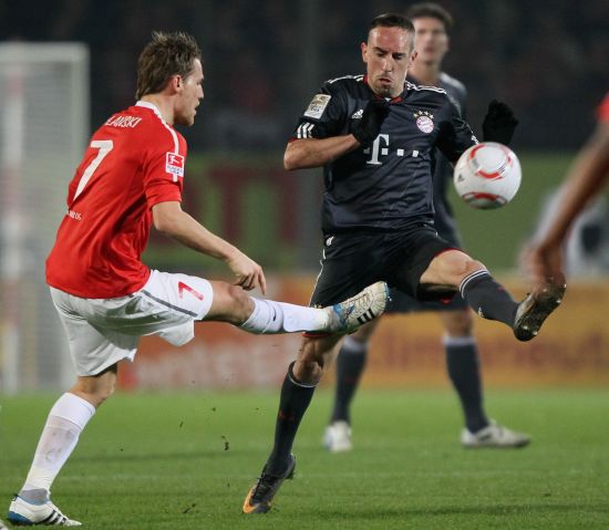 球队内部将 球队内部将