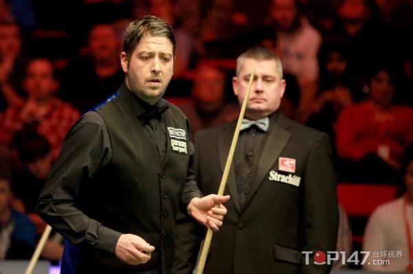 转会风波持 转会风波持