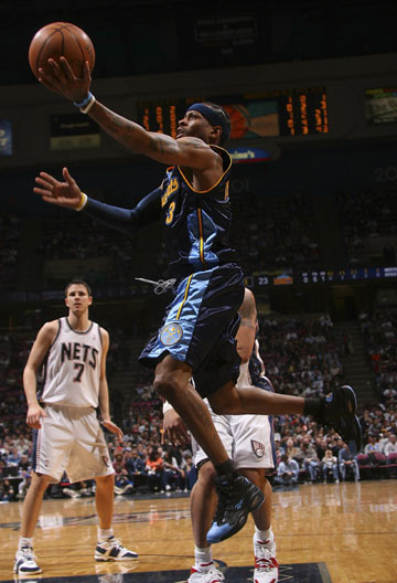 折射球队近 折射球队近