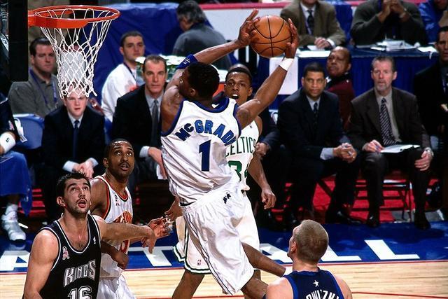 抢的前场多 抢的前场多